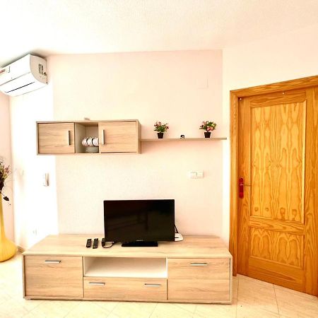 Torrevieja Comfortable Apartment Екстер'єр фото