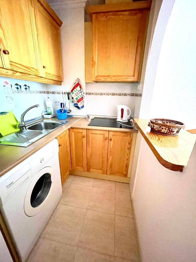 Torrevieja Comfortable Apartment Екстер'єр фото
