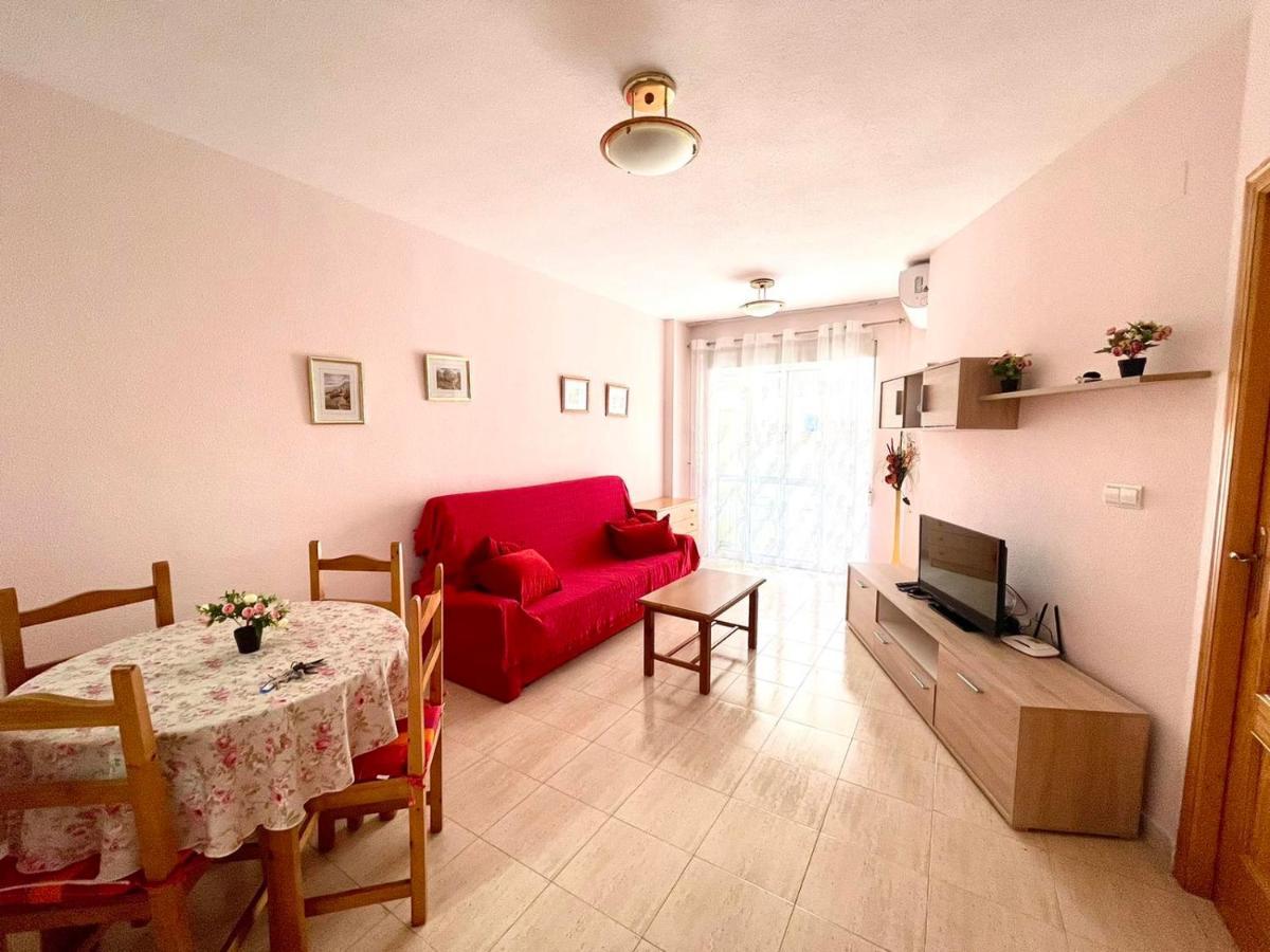 Torrevieja Comfortable Apartment Екстер'єр фото