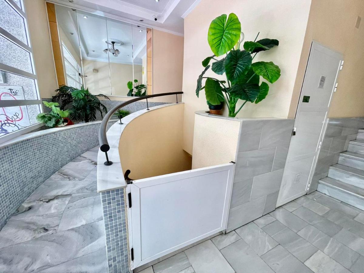Torrevieja Comfortable Apartment Екстер'єр фото